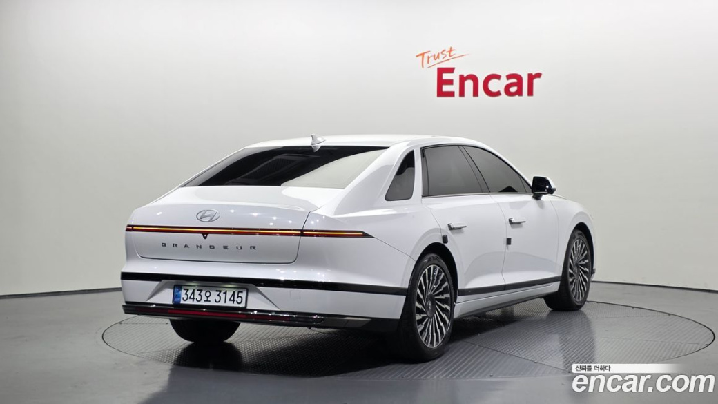 Hyundai Grandeur 2,5 Gasoline 2WD, 2023