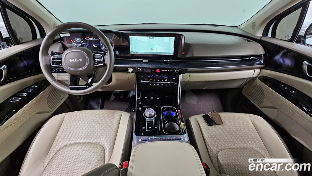 Kia Carnival 9-Seater Hi-Limousine, 2023