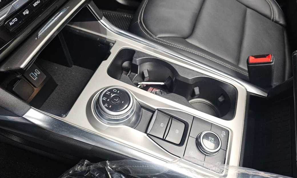 Ford Explorer 2.3 LimIted 4WD, 2021