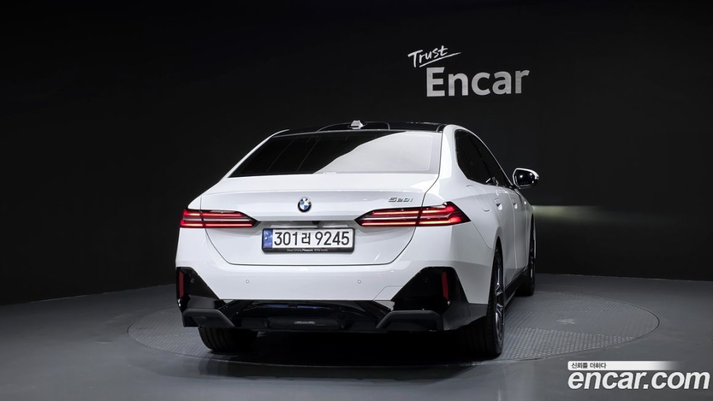 BMW 5-Series 520i M Sport, 2024