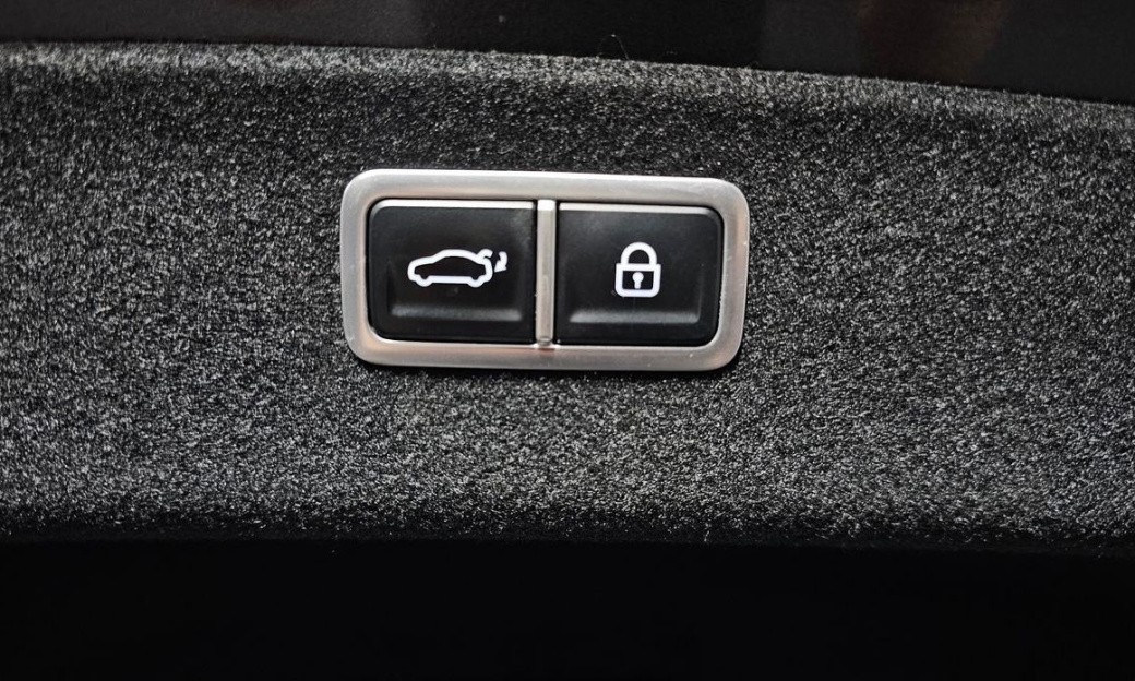 Genesis G80 Gasoline 2.5 Turbo AWD, 2024