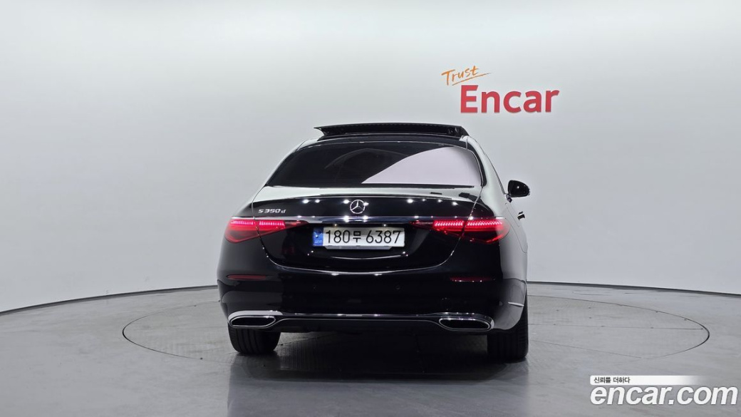 Mercedes-Benz S-Class S350 d, 2023