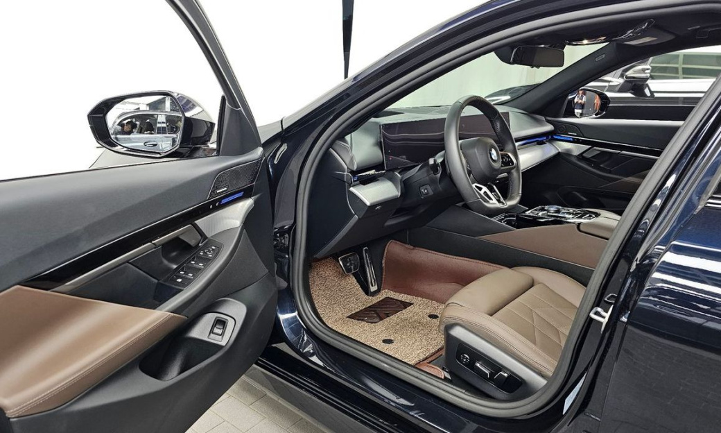 BMW 5-Series 520i M Sport, 2024