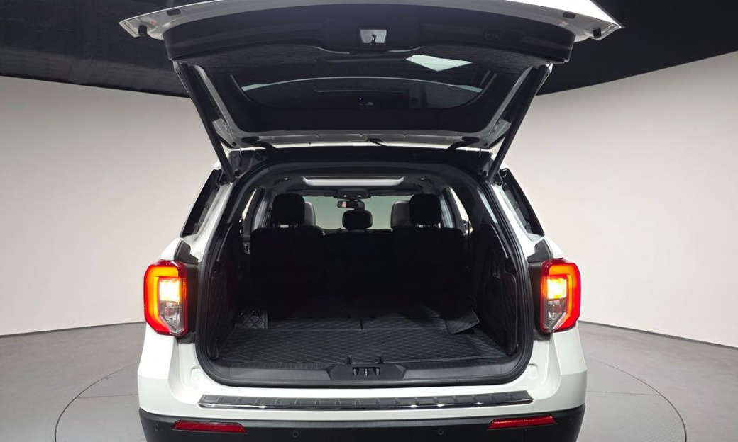 Ford Explorer 2.3 LimIted 4WD, 2021