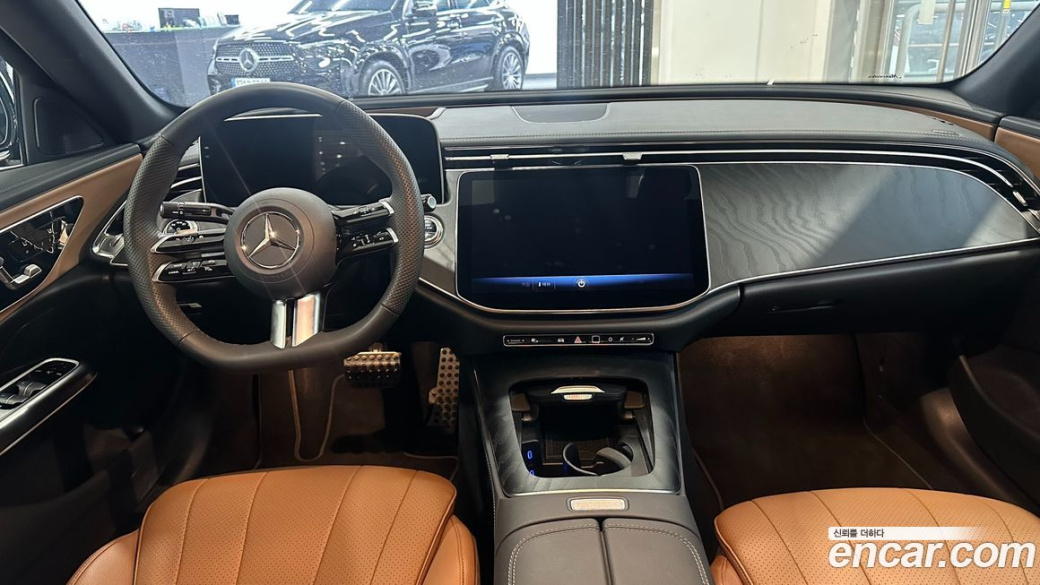 Mercedes-Benz E-Class E200 AMG Line, 2026