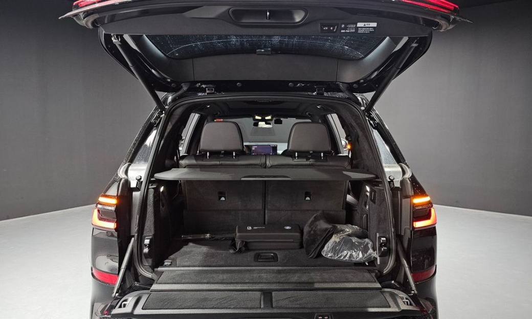 BMW X7 xDrive 40i M Sport 6STR, 2025