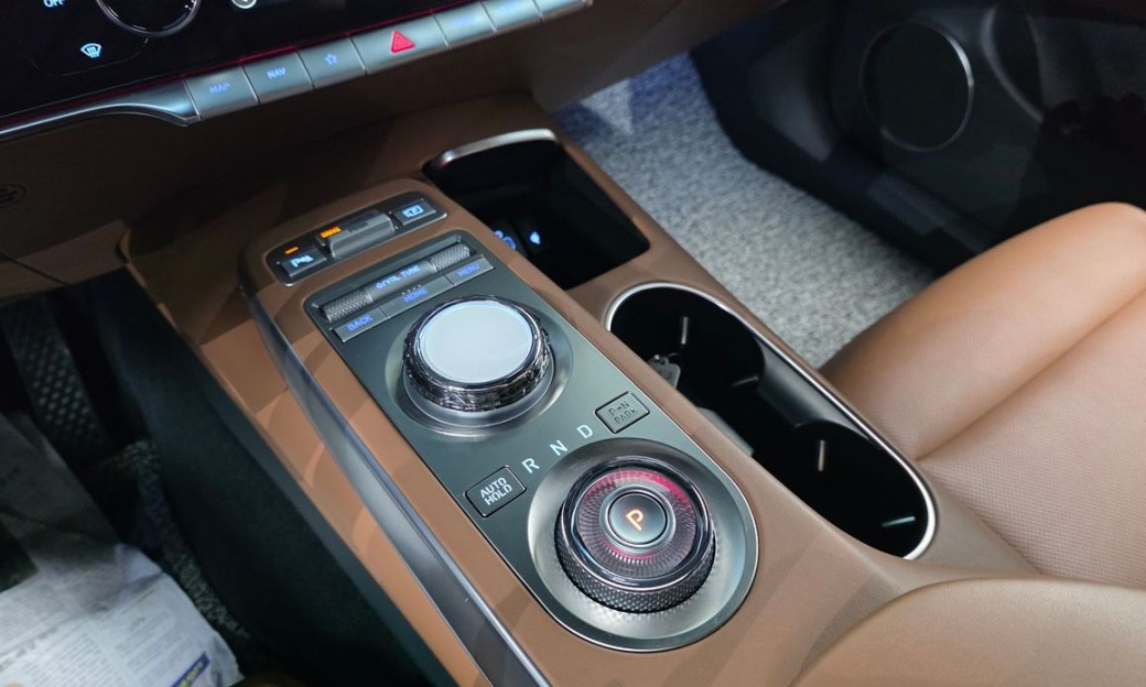 Genesis GV70 2.5T Gasoline AWD, 2024