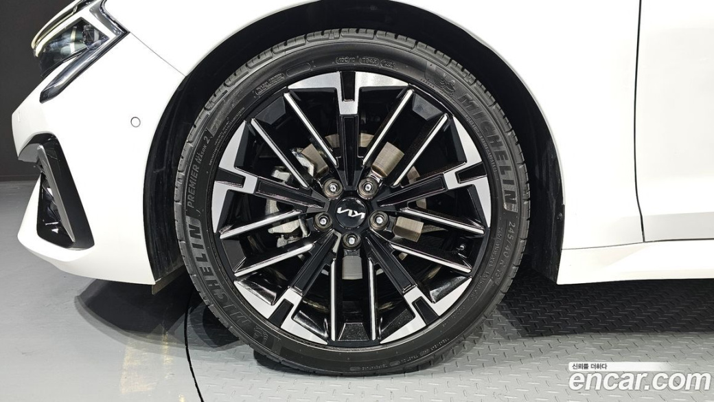 Kia K5 1.6 Turbo, 2025