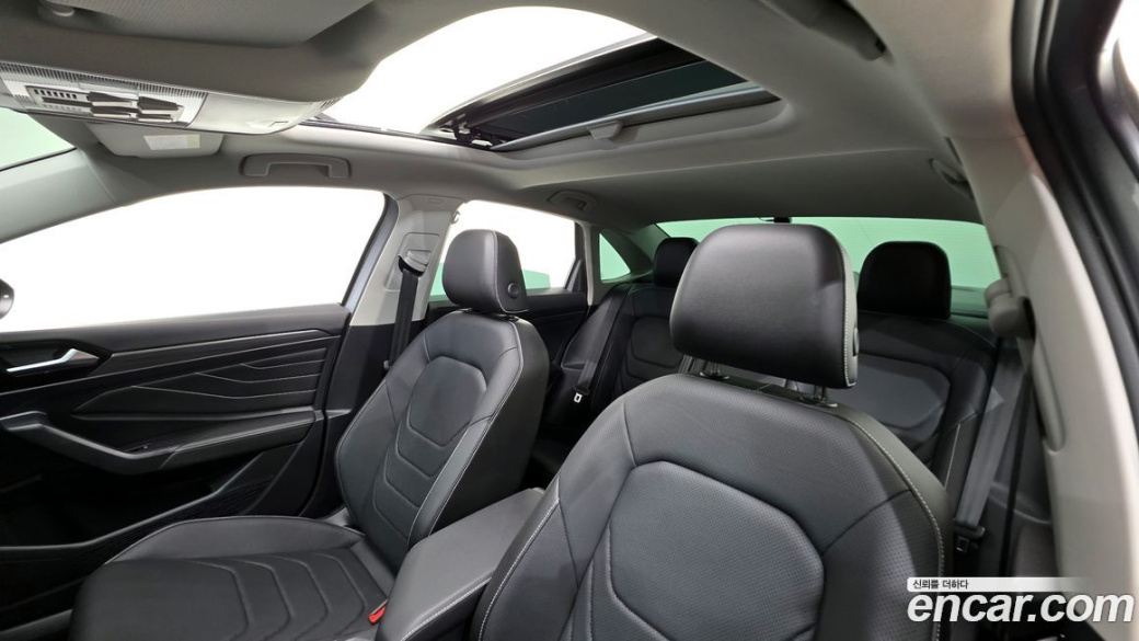 Volkswagen Jetta 1.5 TSI Prestige, 2023