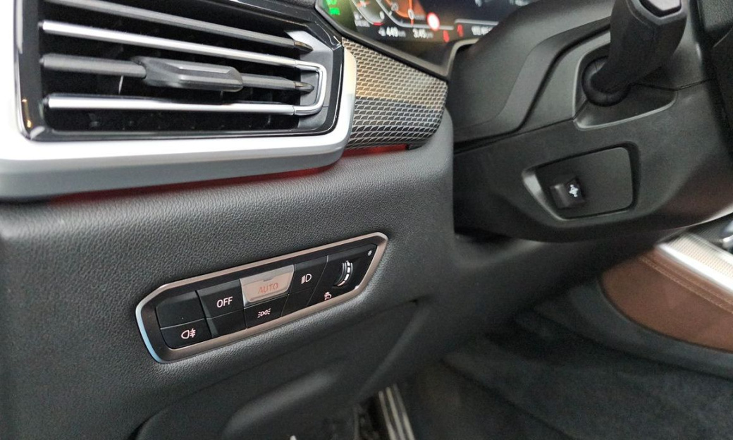 BMW X5 xDrive 30d M Sport, 2023