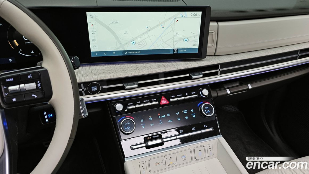 Hyundai Santafe Gasoline 2.5T 4WD, 2025