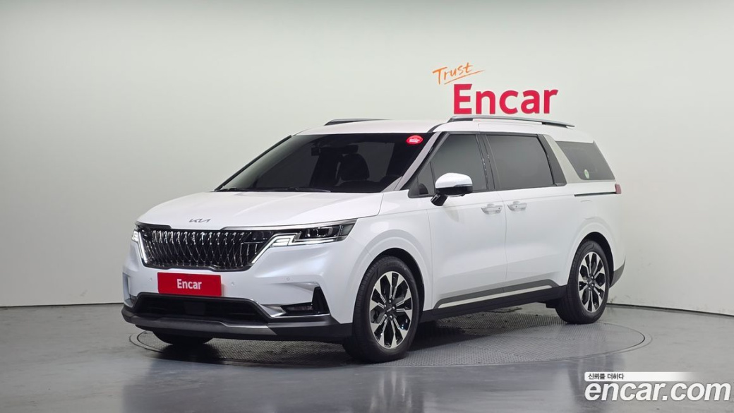 Kia Carnival 9-Seater Noblesse, 2023
