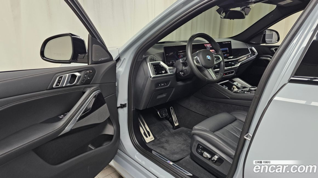 BMW X6 xDrive40i M Sport, 2024