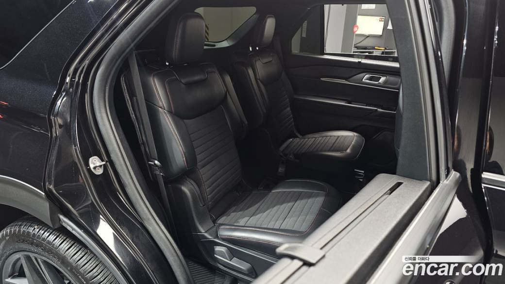 Ford Explorer 2.3 ST-Line 4WD, 2025