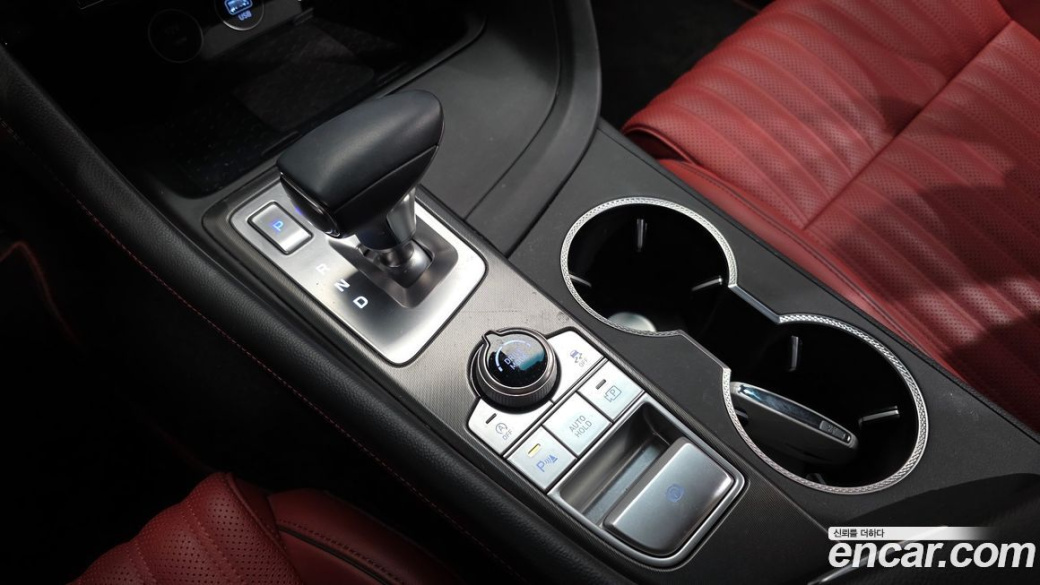 Genesis G70 Gasoline 2.5T 2WD, 2024