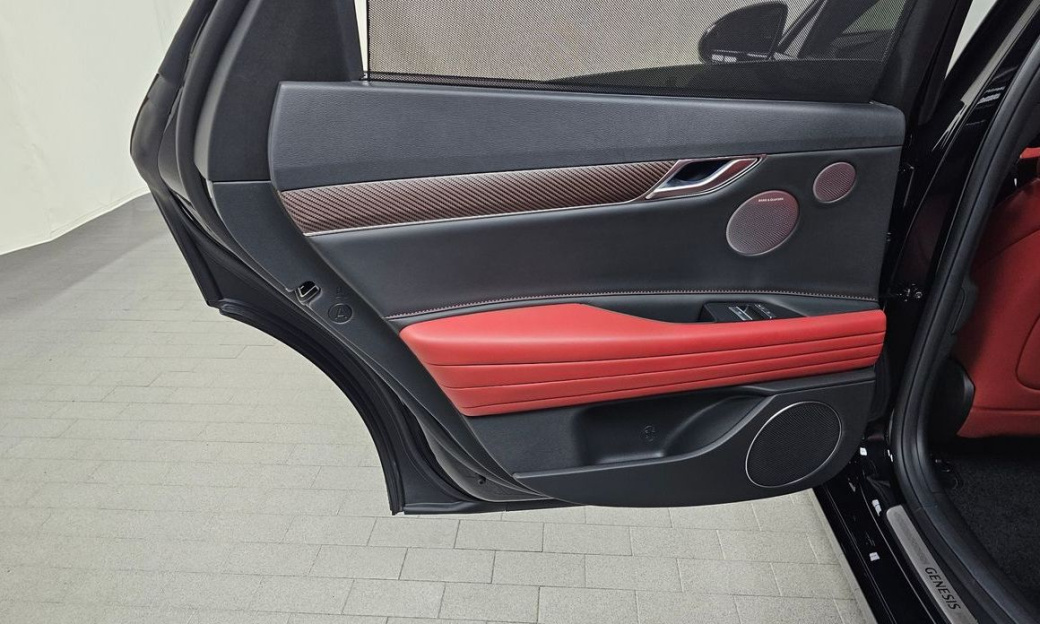 Genesis G80 Gasoline 2.5 Turbo 2WD, 2025