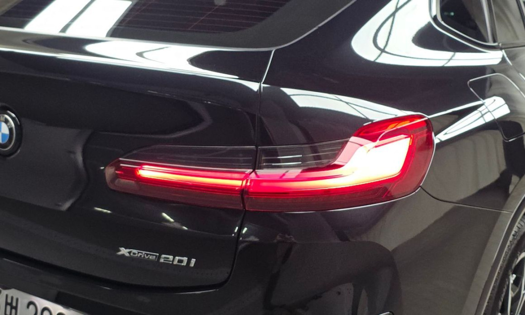 BMW X4 xDrive20i M Sports Pro, 2024