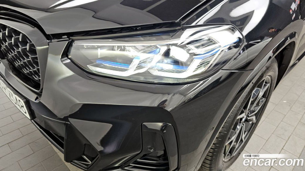 BMW X4 xDrive20i M Sports Pro, 2023