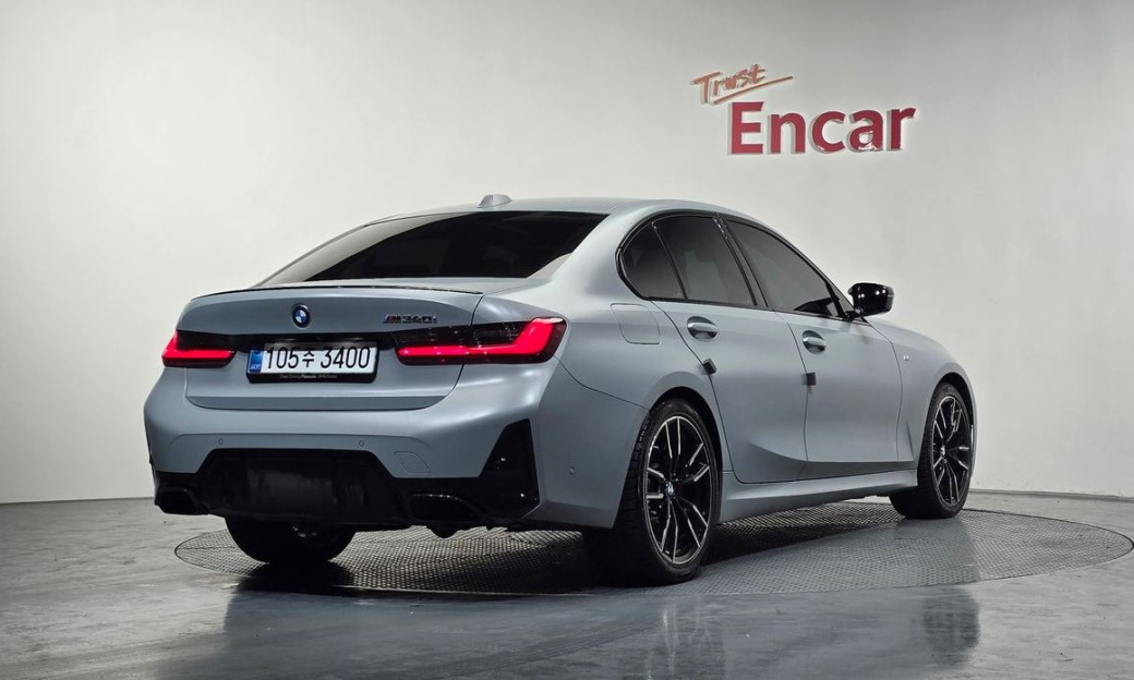BMW 3-Series M340i, 2025