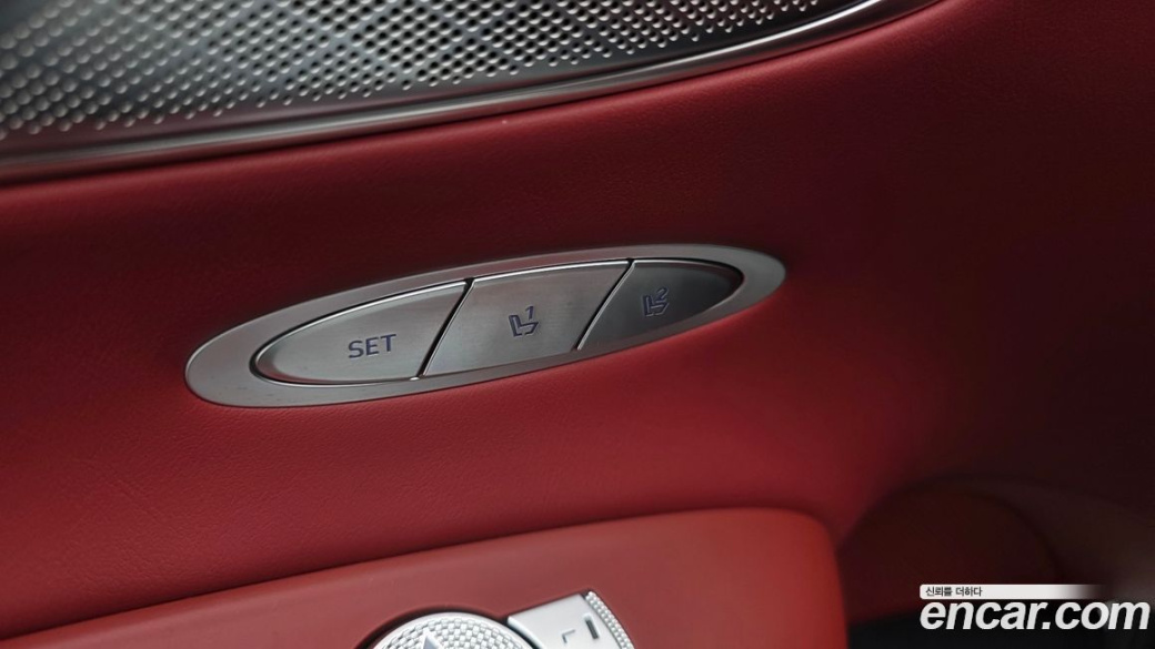 Genesis GV70 2.5T Gasoline AWD, 2024