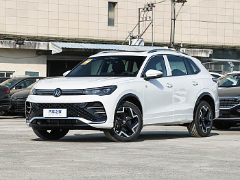 Volkswagen Tiguan L Pro