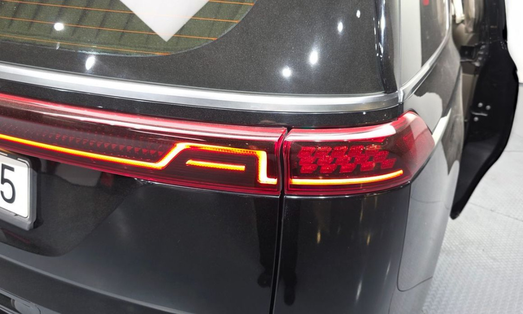 Kia Carnival 7-Seater Hi-Limousine, 2022