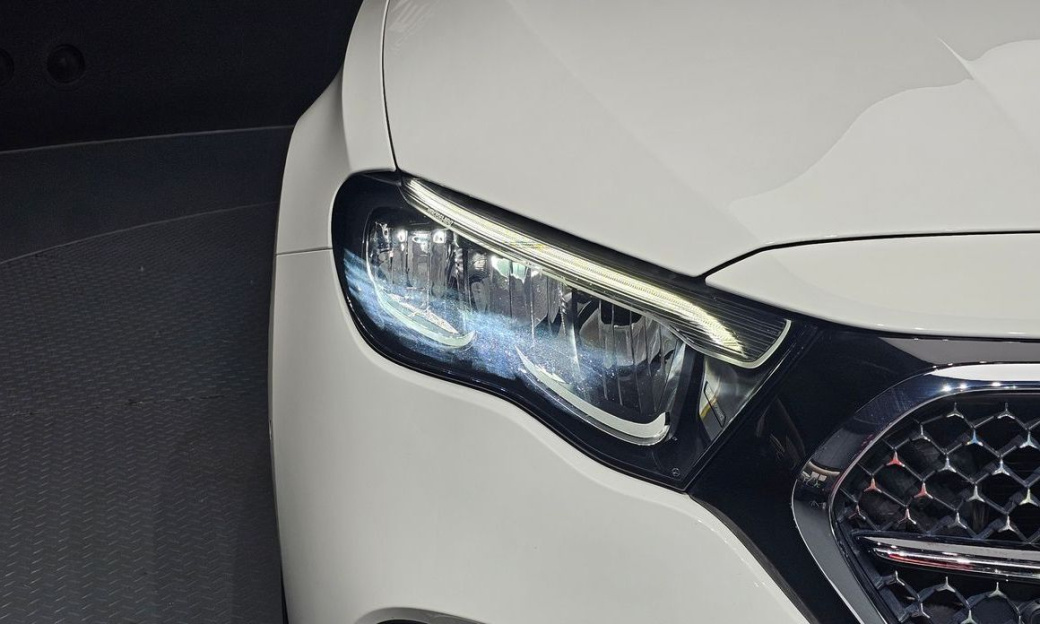 Mercedes-Benz E-Class E200 Avantgarde, 2025
