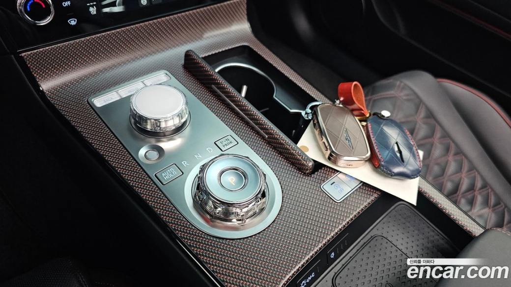 Genesis G80 Gasoline 2.5 Turbo AWD, 2025