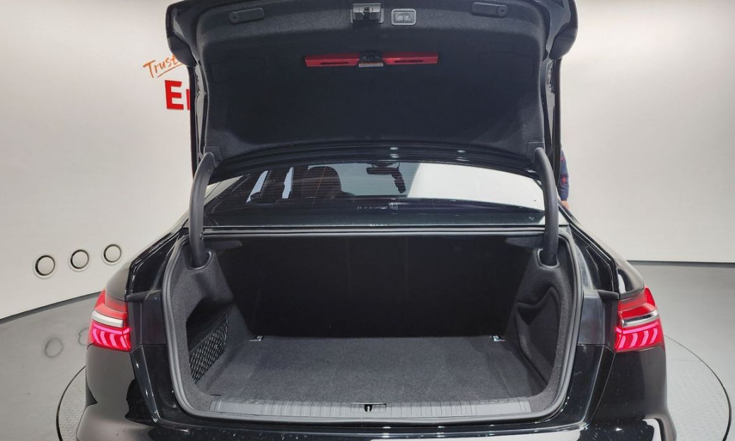 Audi A6 45 TFSI Premium, 2022