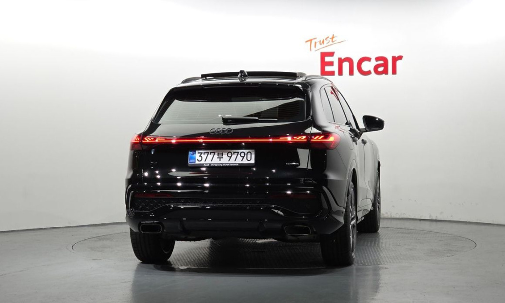 Audi Q5 45 TFSI Quattro S Line Black Ediiton, 2025