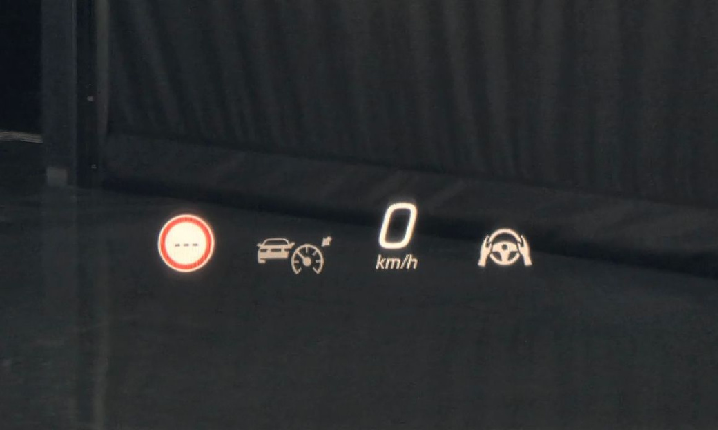 Mercedes-Benz E-Class E300 4MATIC AMG Line, 2025