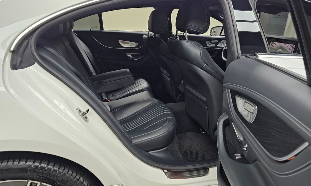 Mercedes-Benz CLS-Class CLS300d 4MATIC, 2023