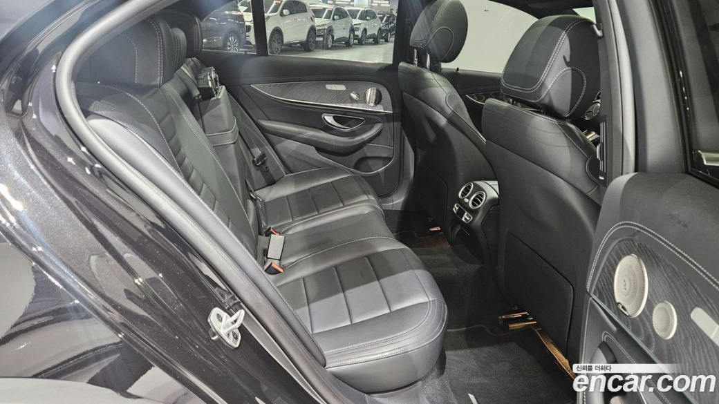 Mercedes-Benz E-Class E350 4MATIC AMG Line, 2021