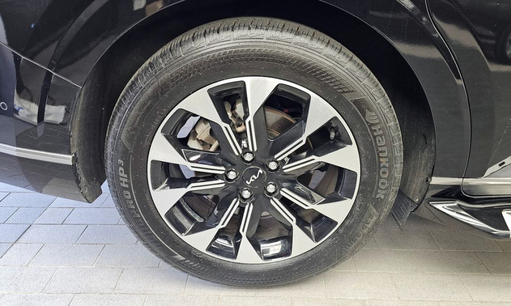 Kia Carnival 7-Seater Hi-Limousine, 2023