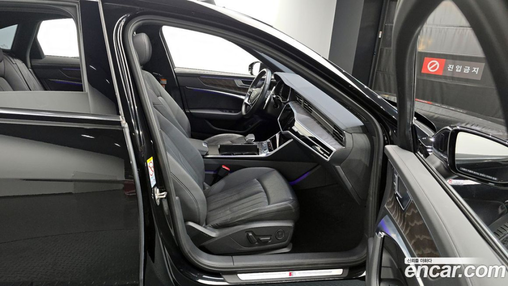 Audi A6 45 TFSI Premium, 2021