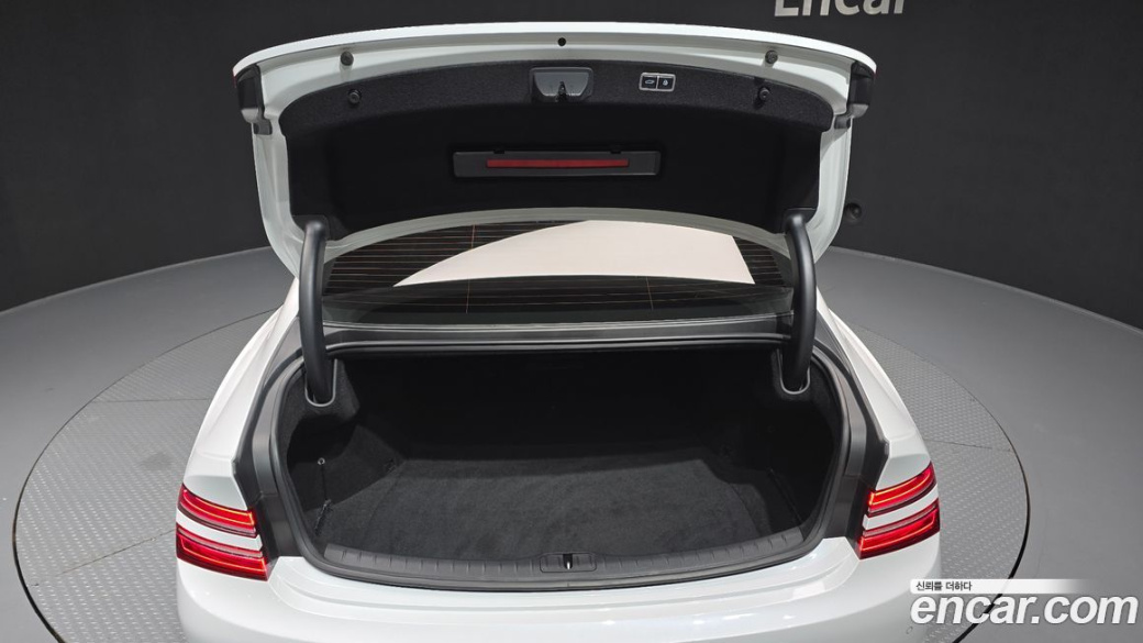 Genesis G80 Gasoline 2.5 Turbo AWD, 2022
