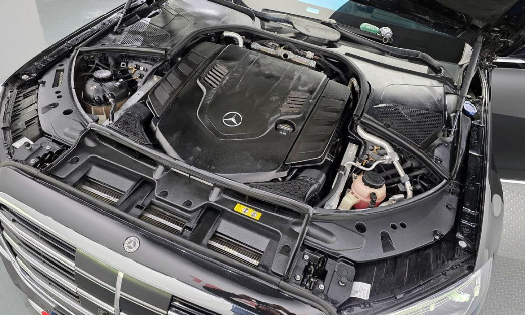 Mercedes-Benz S-Class S580L 4MATIC, 2021
