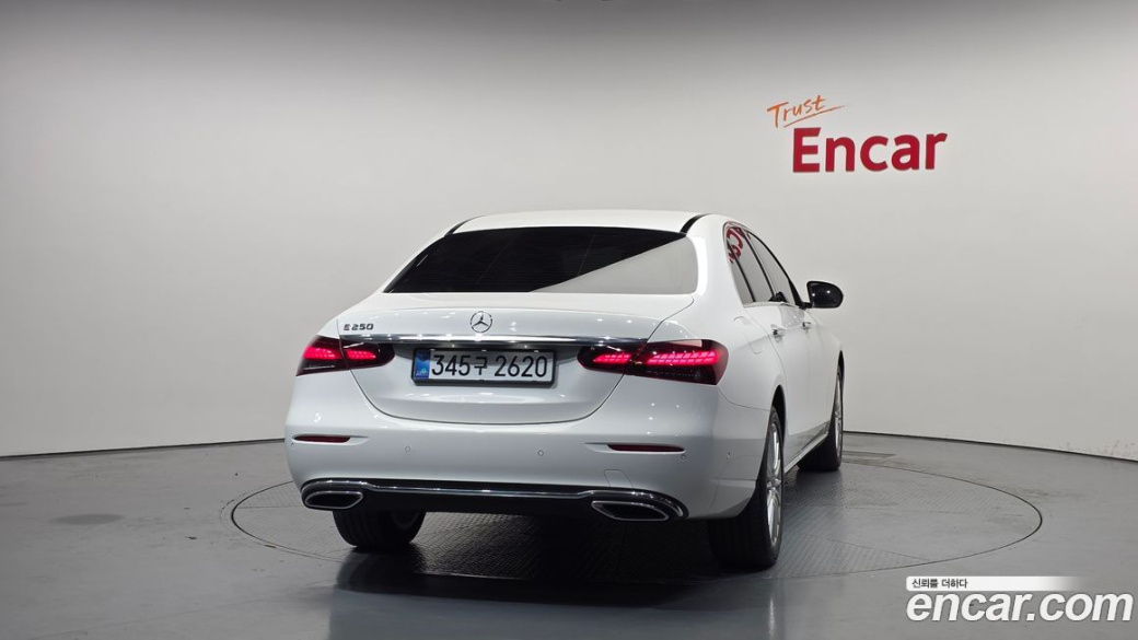 Mercedes-Benz E-Class E250 Exclusive, 2023