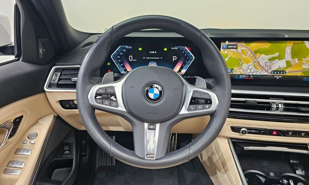 BMW 3-Series 320i M Sport, 2024