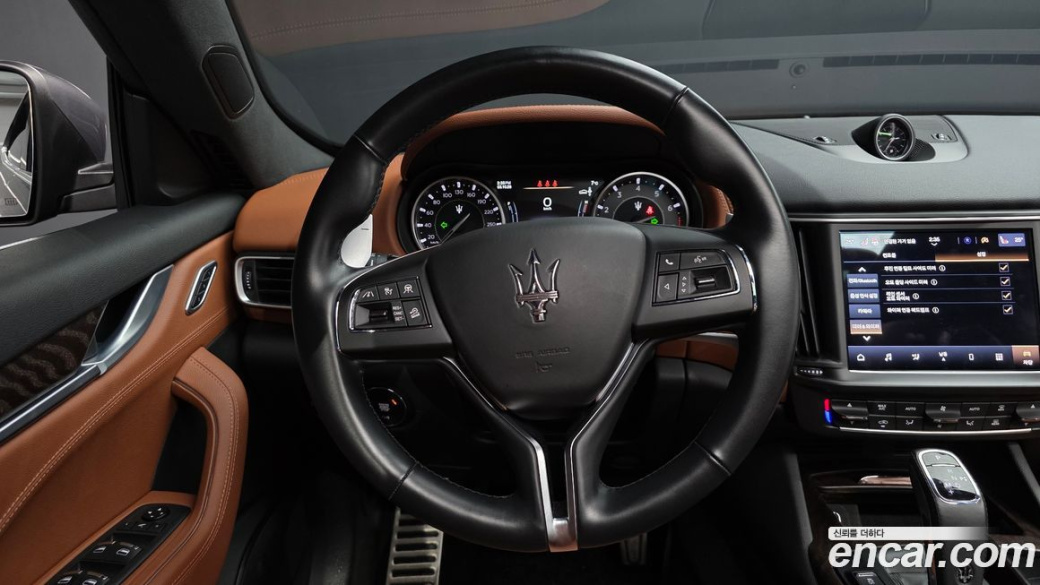 Maserati Levante 2.0 GT AWD, 2022