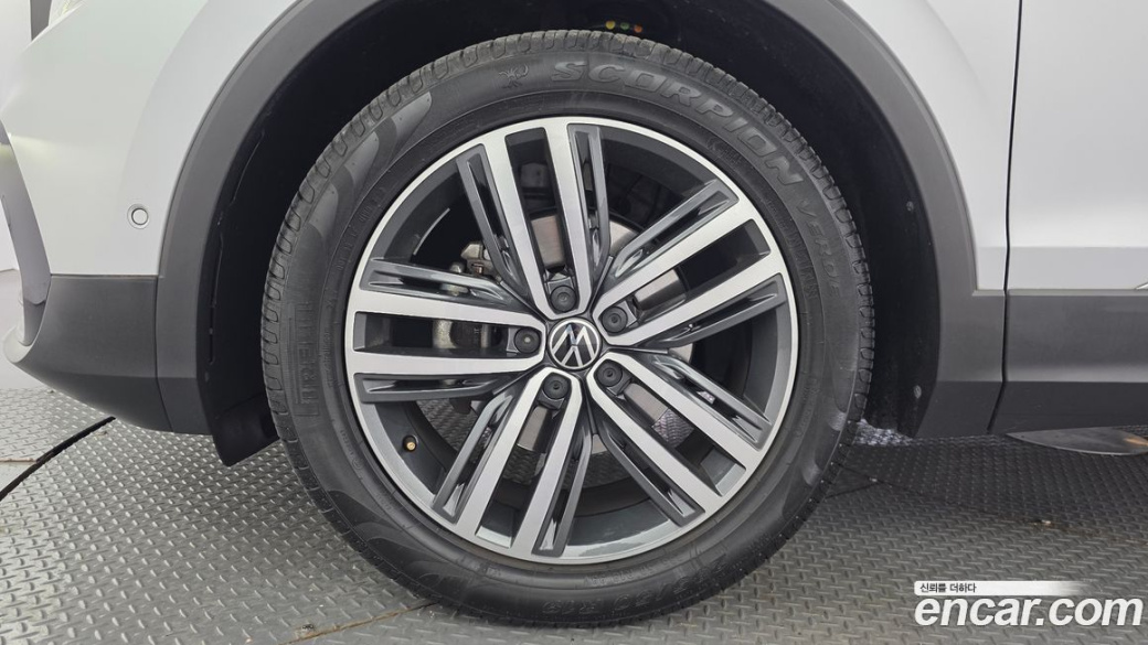 Volkswagen Tiguan 2.0 TDI Prestige, 2023