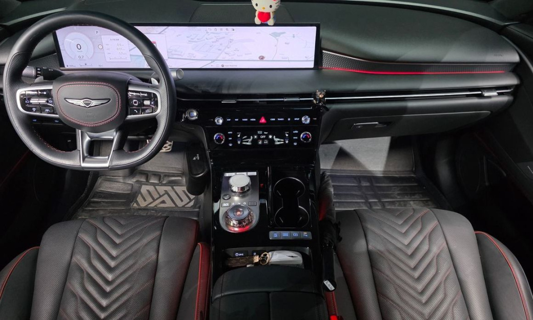 Genesis G80 Gasoline 2.5 Turbo AWD, 2025