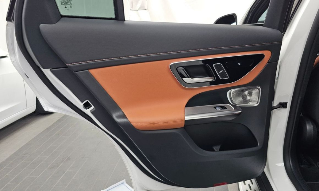 Mercedes-Benz GLC-Class GLC300 4MATIC Coupe, 2024