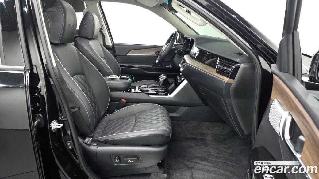 Kia Mohave Diesel 3.0 4WD 5-Seater, 2022