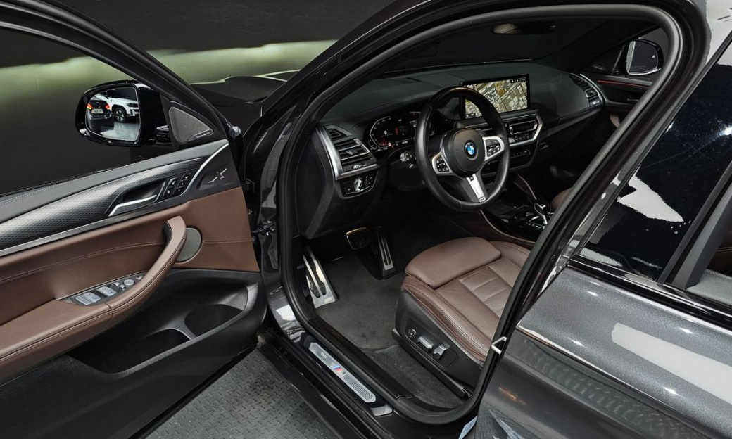 BMW X4 xDrive20i M Sports Pro, 2022