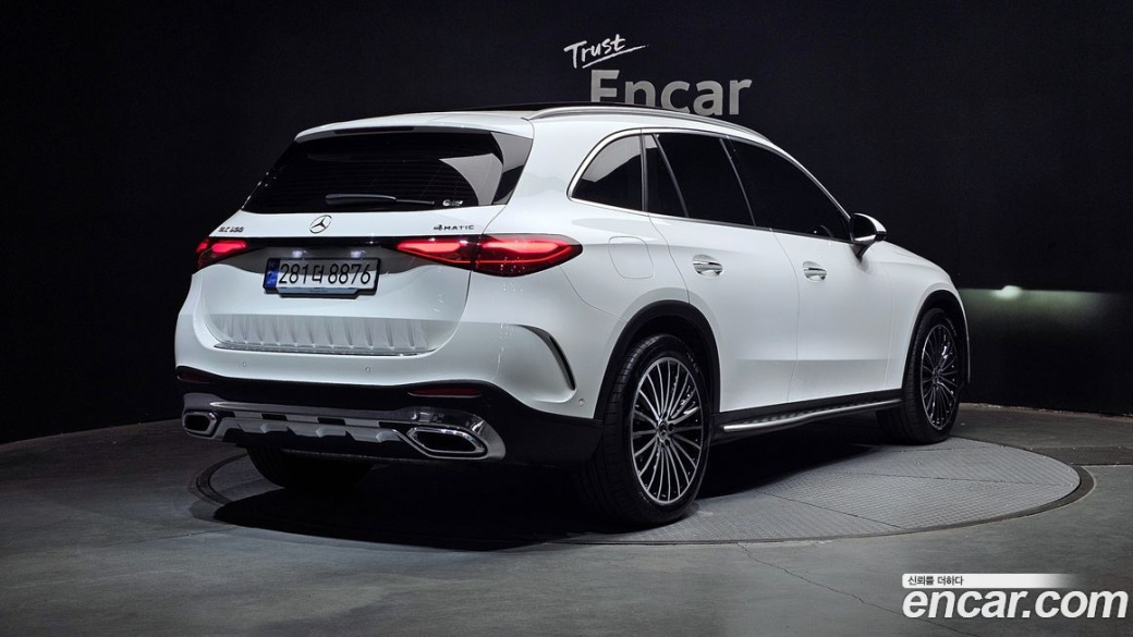 Mercedes-Benz GLC-Class GLC300 4MATIC AMG Line, 2024