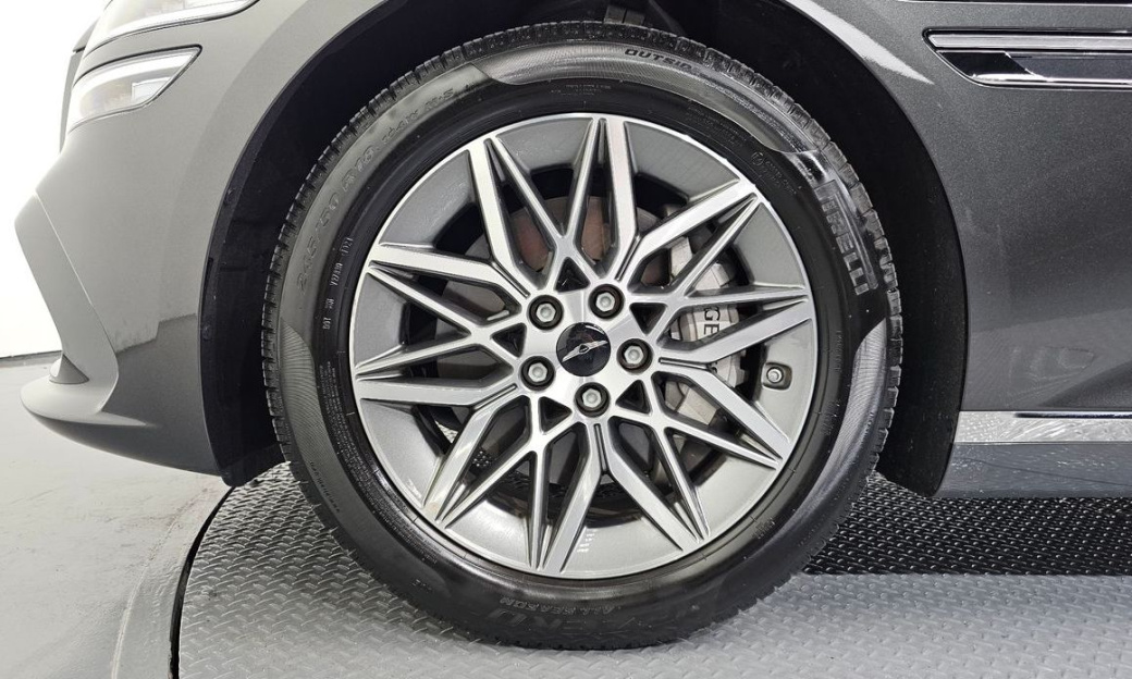 Genesis G80 Gasoline 2.5 Turbo 2WD, 2025