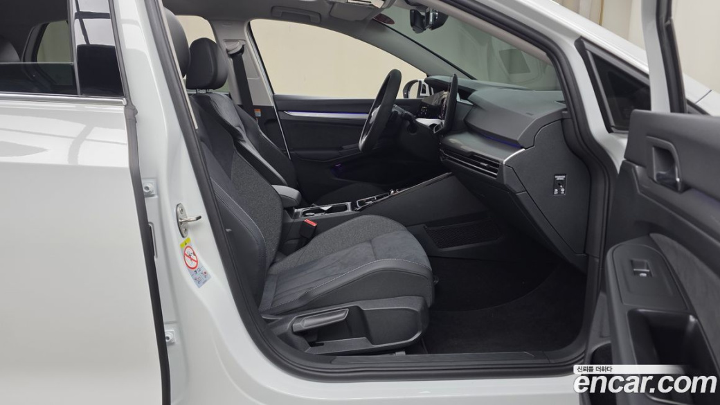 Volkswagen Golf 2.0 TDI Prestige, 2025