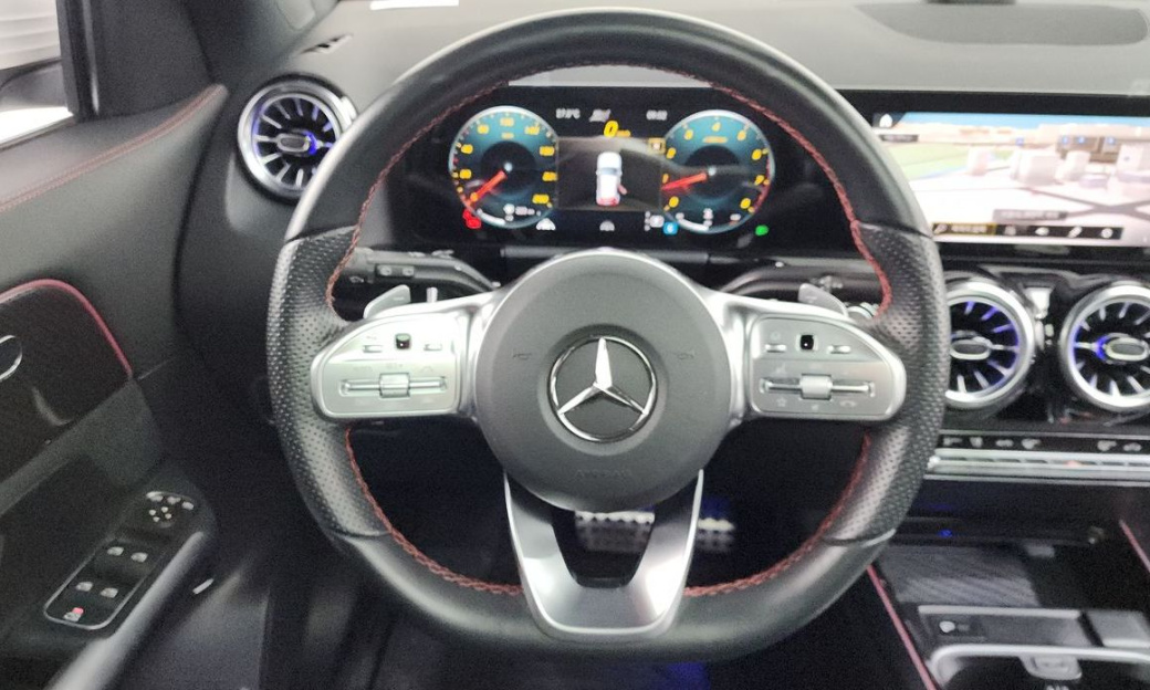Mercedes-Benz GLA-Class GLA250 4MATIC, 2023