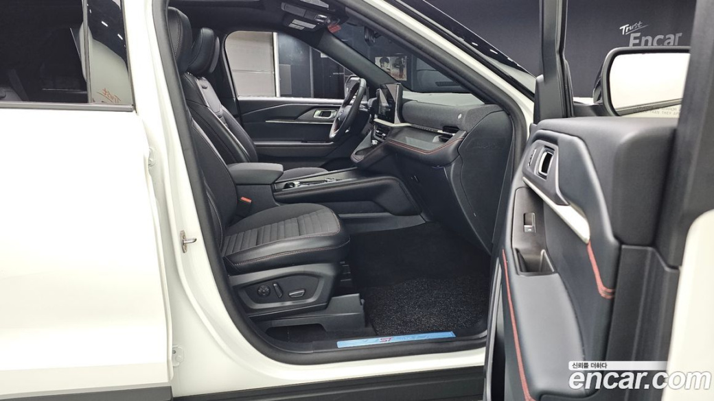Ford Explorer 2.3 ST-Line 4WD, 2025